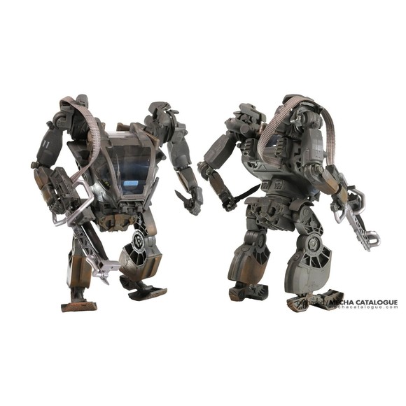 McFarlane - AVATAR MEGAFIG - A1 AMP SUIT Action Figure -Distressed BOX (sealed) - Picture 4 of 4